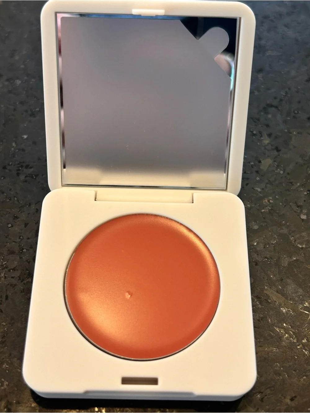 Summer Fridays Blush Butter Balm in Baume Toasted Terracotta